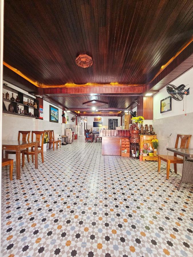 Win Homestay Хойан Экстерьер фото